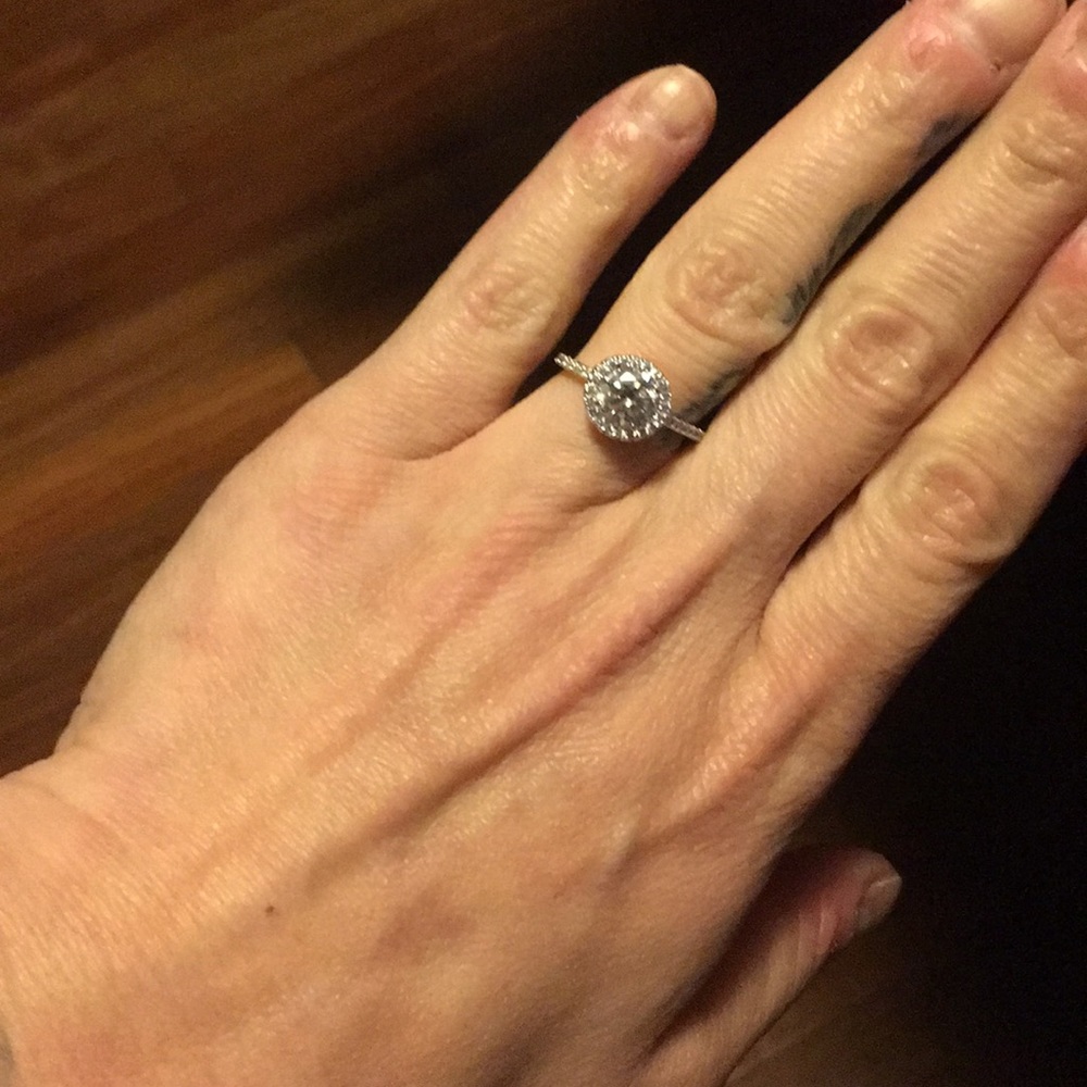 CZ Round Diamond Ring - Picture 2 of 6